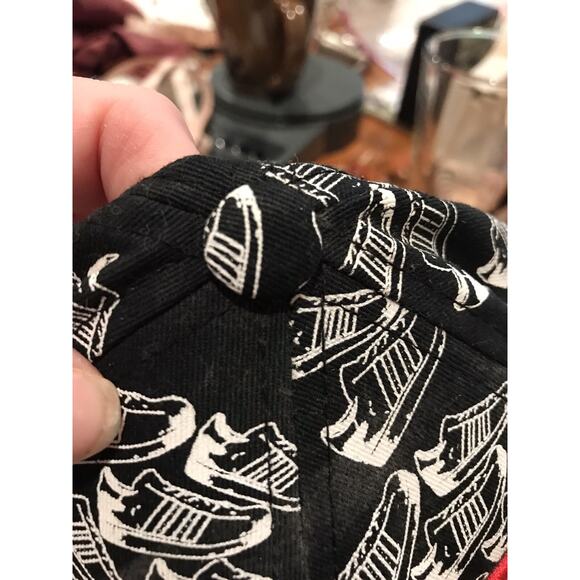 Black and White Cap - Picture 9 of 9